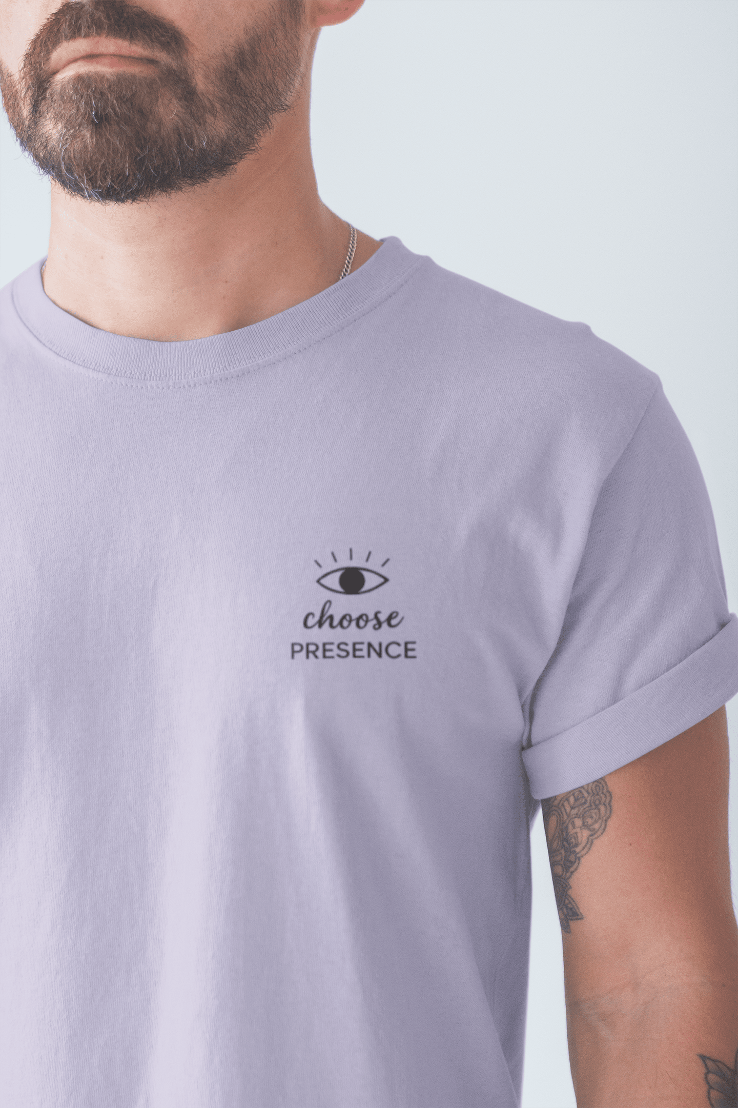 choose_presence_male_model_front_lavender_close