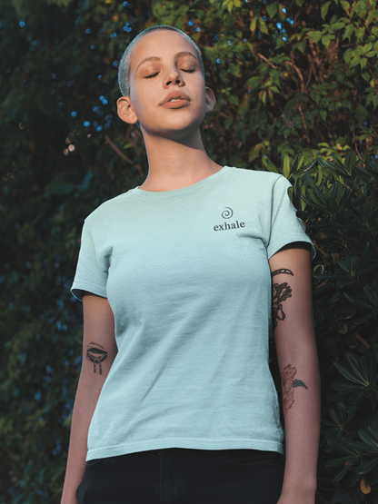 exhale_female_model_front_mint