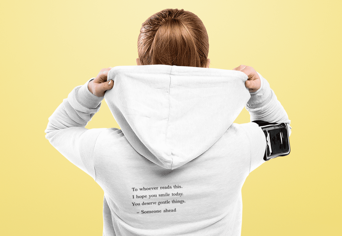 hey_you_smile_female_model_white_zo