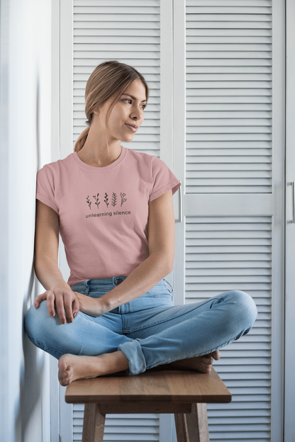unlearning_silence_front_female_model_flamingo